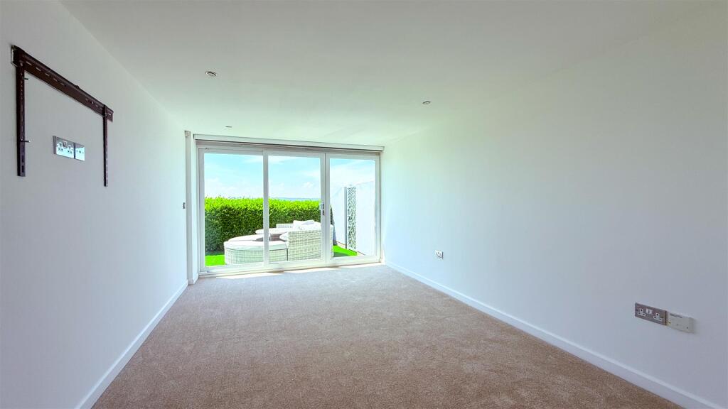 Additional image 6 of Chaddesley Glen, Sandbanks