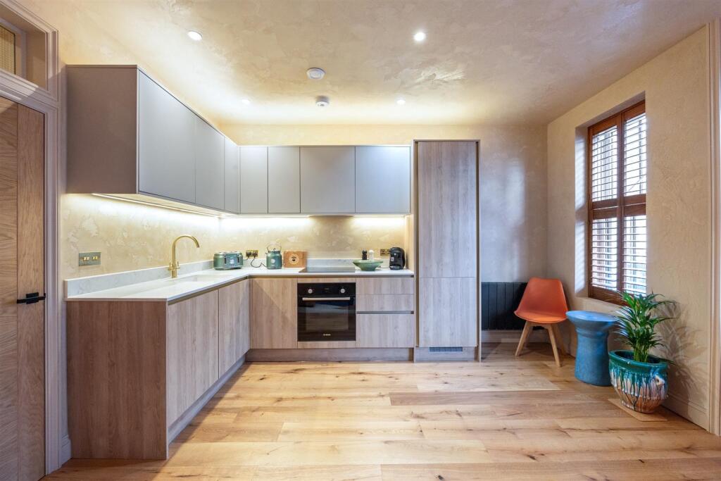 Additional image 12 of Queen Square, Brighton