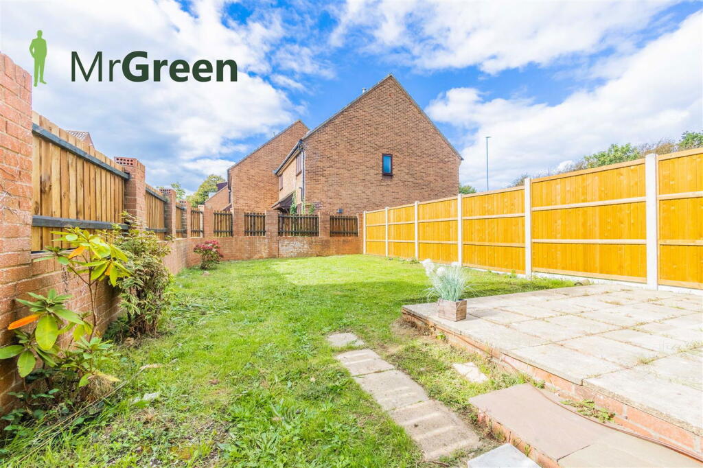 Additional image 10 of Willow Way, Christchurch, BH23 1LA