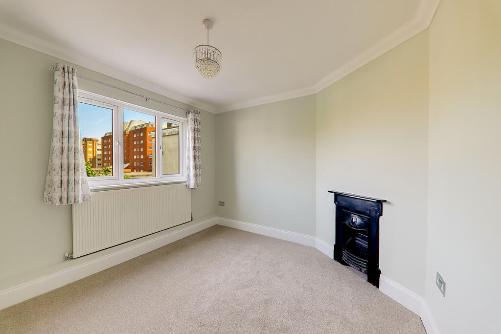 Additional image 15 of Grand Avenue, Worthing, BN11