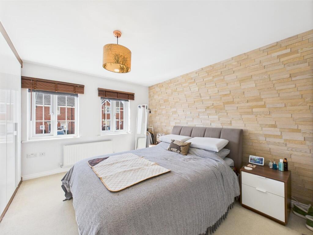 Additional image 11 of Plantation Drive, Heaton, Bradford