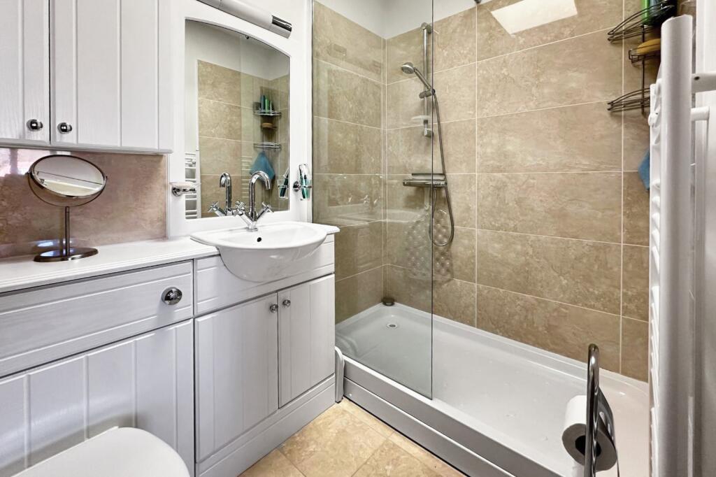 Additional image 8 of Lymington Road, Highcliffe, Dorset. BH23 5EY