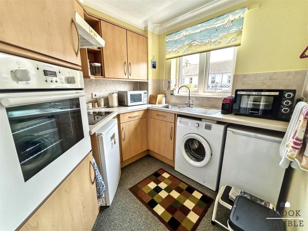 Additional image 16 of Whitley Road, Eastbourne