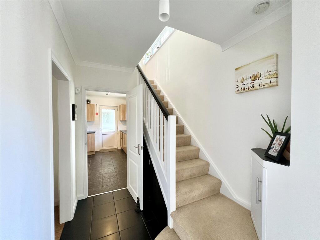 Additional image 5 of Pine Crescent, Highcliffe On Sea, Christchurch, Dorset, BH23