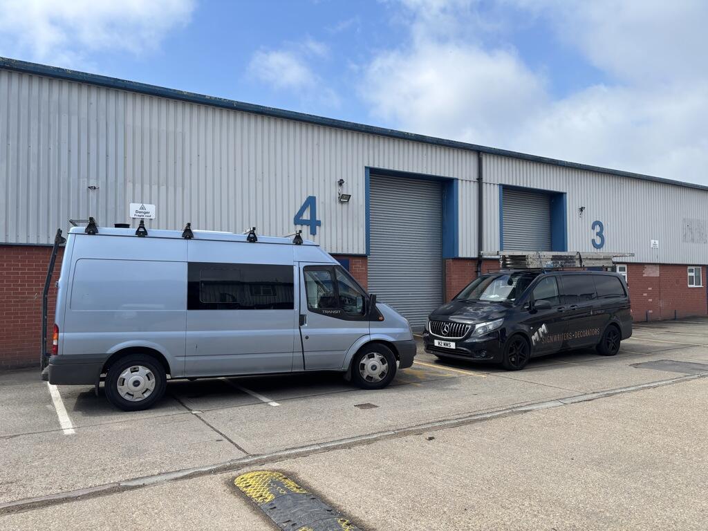 Additional image 5 of Unit F4, Ford Airfield Industrial Estate, Arundel, Ford, West Sussex, BN18 0HY