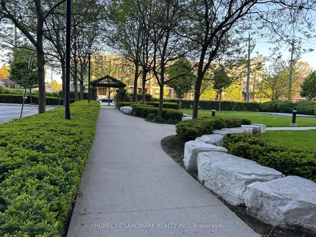 Additional image 3 of 650 Lawrence Ave Unit 314