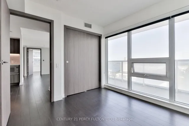 Additional image 8 of 19 Bathurst St Unit 1811