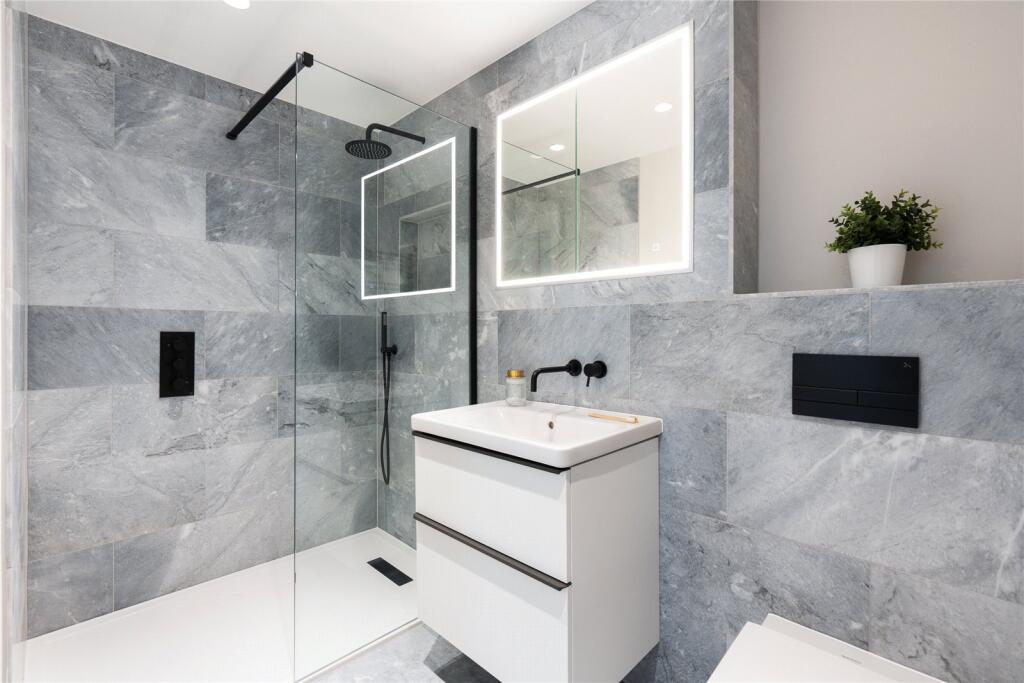 Additional image 8 of Preston Park Avenue, Brighton, BN1