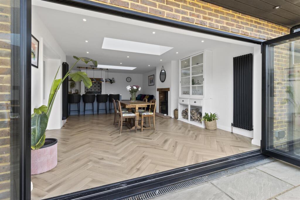 Additional image 35 of Southdown Road, Seaford