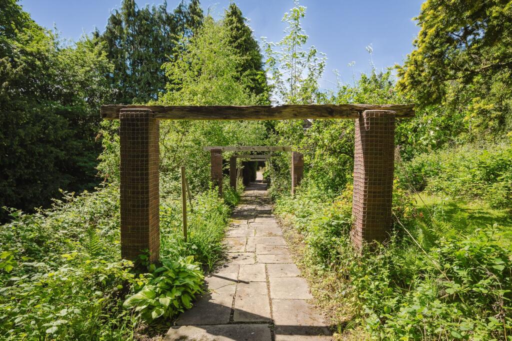 Additional image 36 of Scott Lane, Riddlesden, BD20
