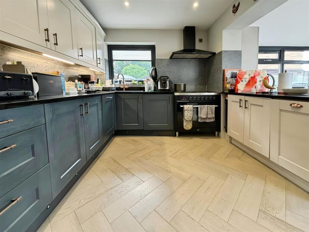 Additional image 6 of Plumpton Close, Bradford, BD2 1NJ