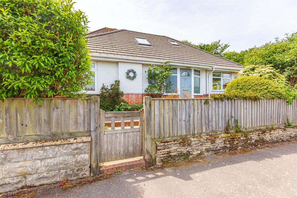 Additional image 28 of Spacious, Well presented, Level Access Bungalow in Elmsway