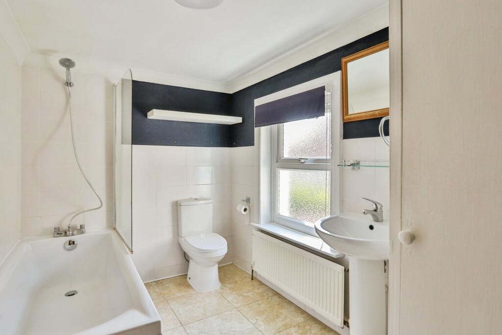 Additional image 12 of Victoria Road, Poole, BH12