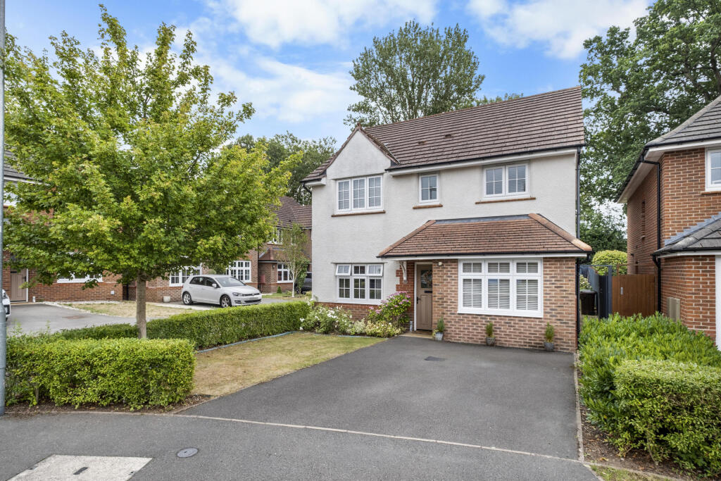 Property image for Sidings Close, Bromsgrove B60 3SG