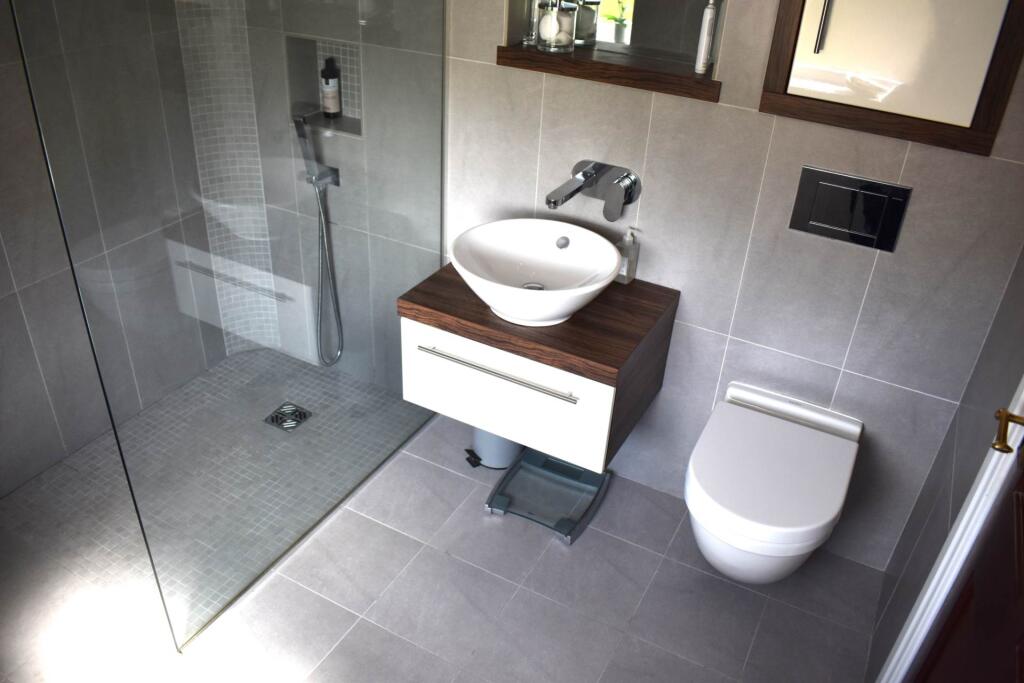 Additional image 23 of Bradshaw Hall Drive, Bradshaw