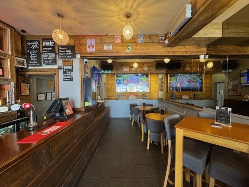 Additional image 3 of Leasehold Free of Tie Bar, Stratford Road, B903DN