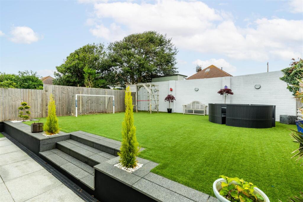 Additional image 27 of Rodmell Avenue, Saltdean