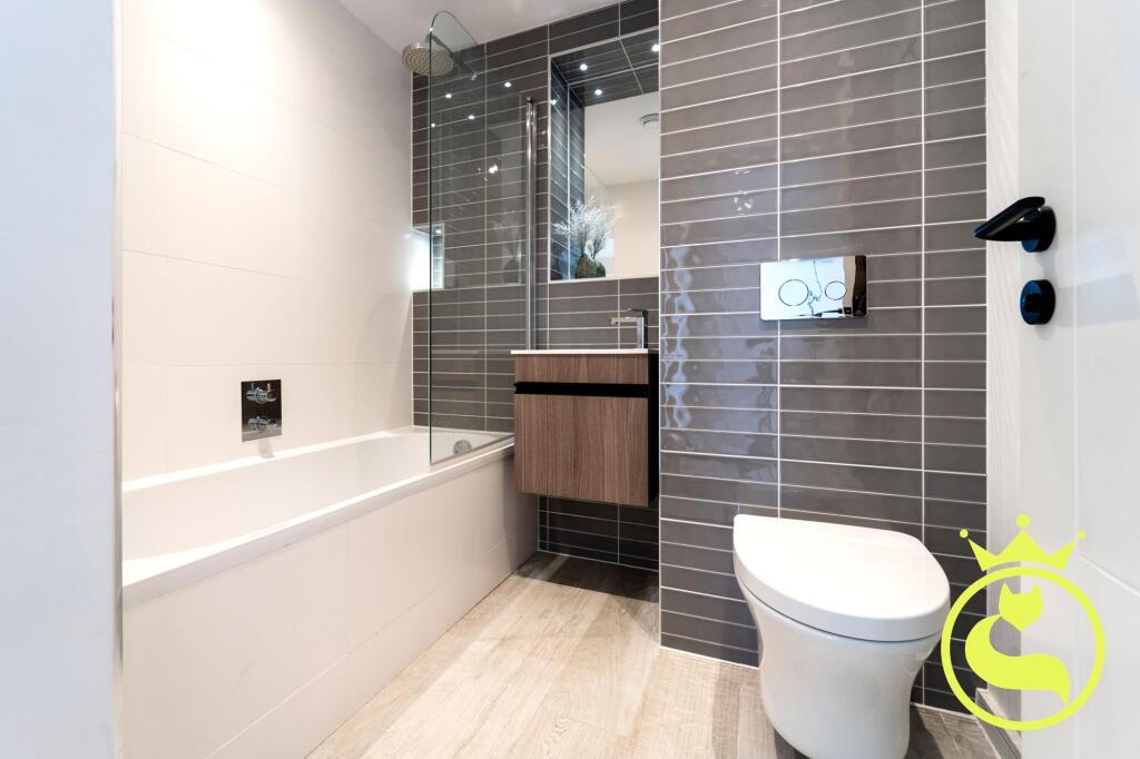 Additional image 25 of The Observatory Penthouse Apartment