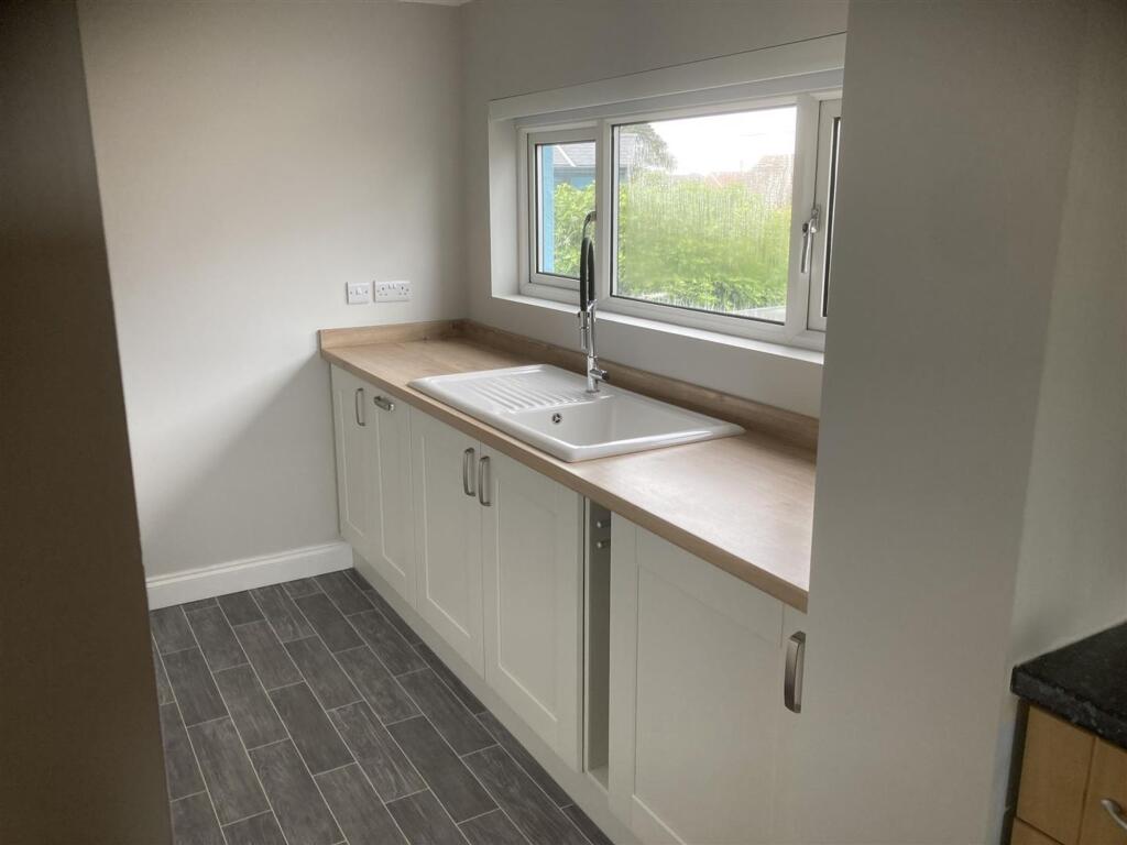 Additional image 6 of Marine Drive West, Barton On Sea, BH25