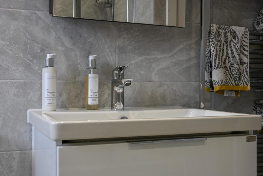 Additional image 38 of 8 The Grange, Bromley Cross, Bolton, BL7 9