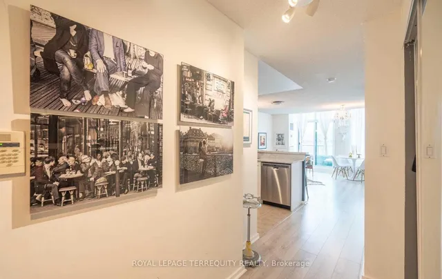 200 Manitoba St Unit 328