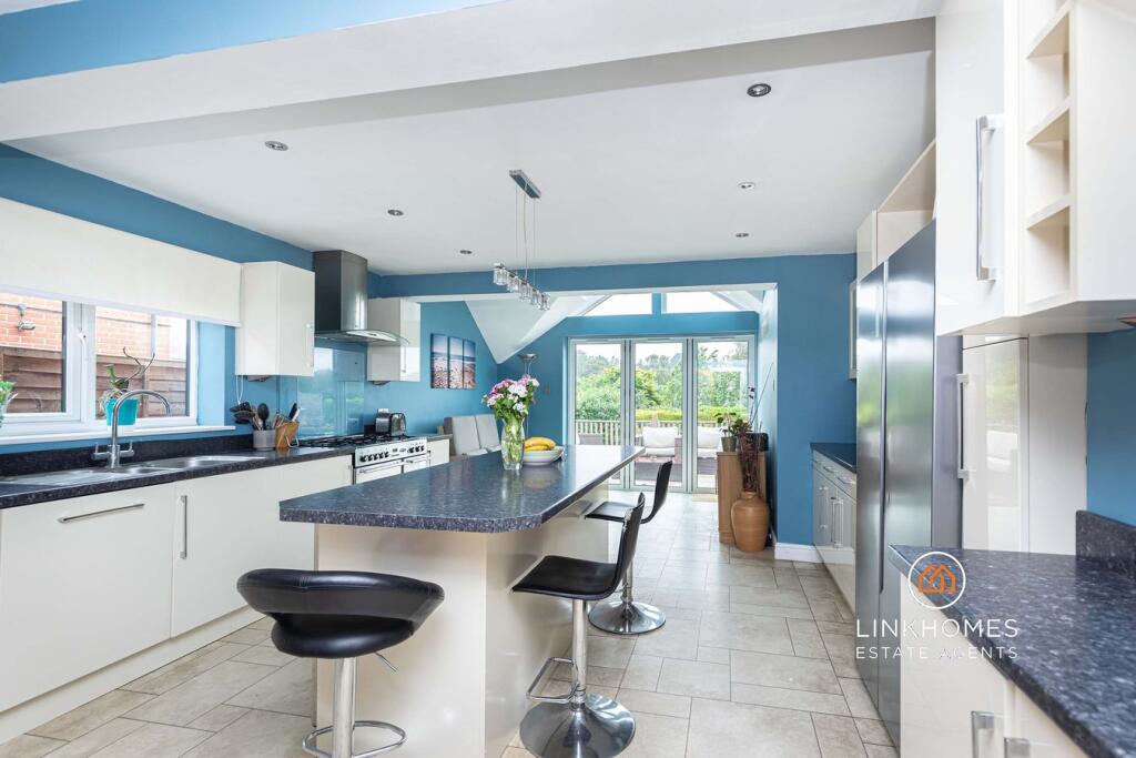 Additional image 43 of Clarendon Road, Broadstone, BH18