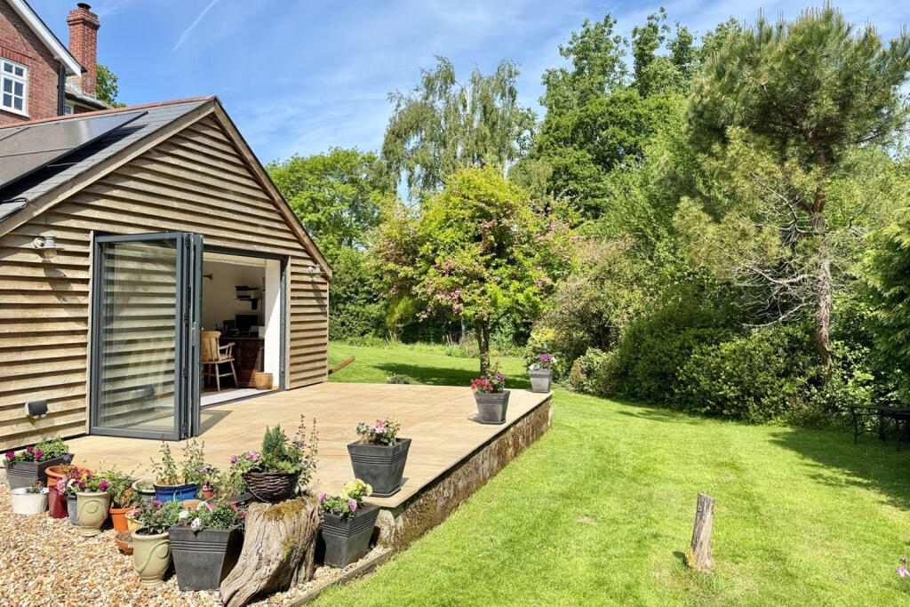 Additional image 28 of Shobley, BH24