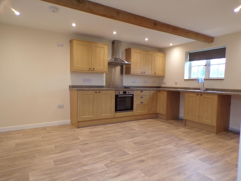 Additional image 2 of New Milton