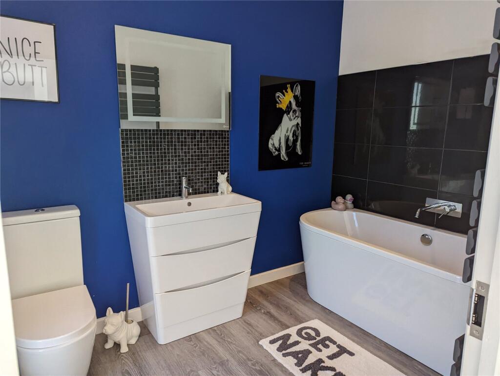 Additional image 24 of Avon Castle Drive, Ringwood, BH24