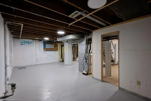 Additional image 24 of 36 Belmont Ave