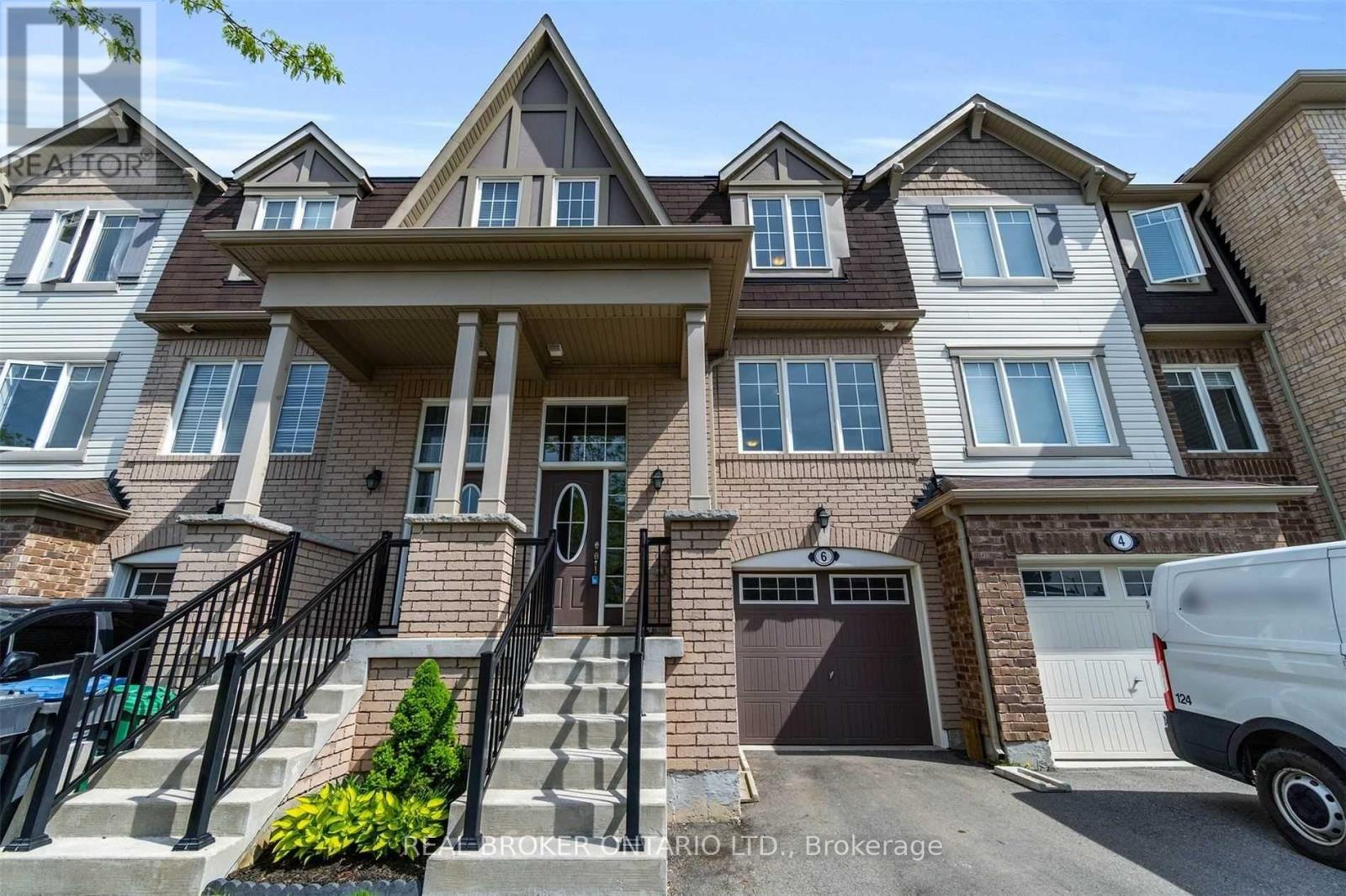 6 COLONEL FRANK CHING CRESCENT|Brampton (Fletcher's West), Ontario L6Y5W5