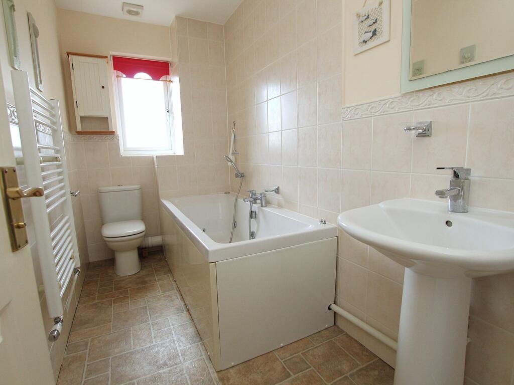 Additional image 11 of Waldren Close, Baiter Park, Poole, BH15