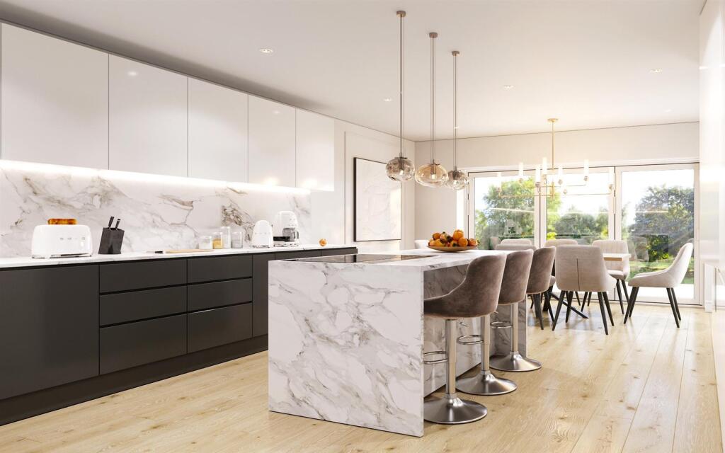 Additional image 10 of Toddington Lane, Littlehampton