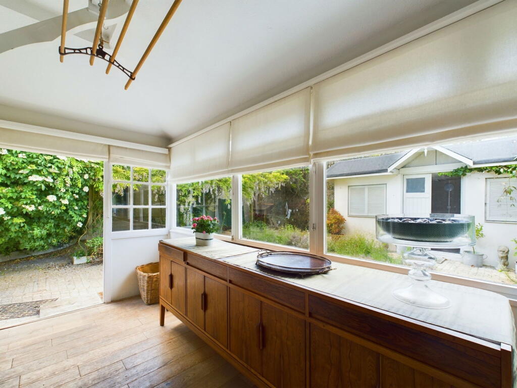 Additional image 11 of Oxford Road, Worthing, BN11 1XQ