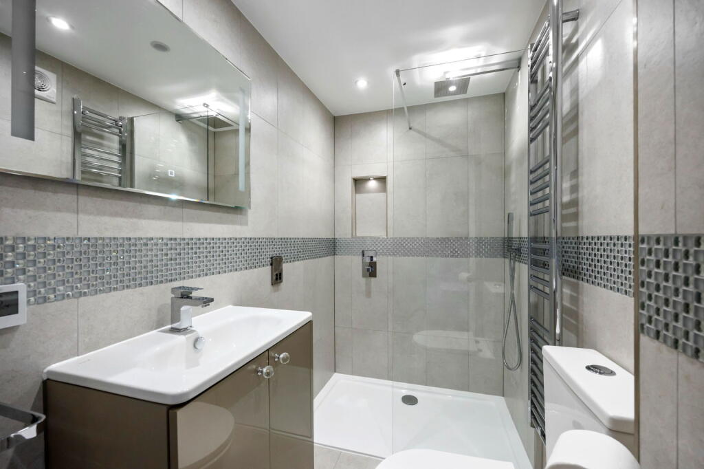 Additional image 15 of Homefield Road, Worthing, BN11 2HZ