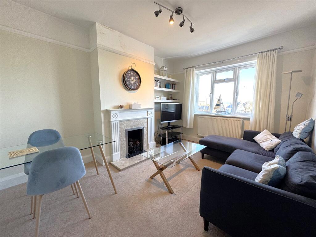 Additional image 12 of Cliffe Crescent, Barton On Sea, Hampshire, BH25