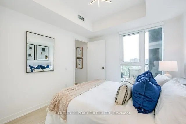 Additional image 17 of 500 Wilson Ave Unit 701