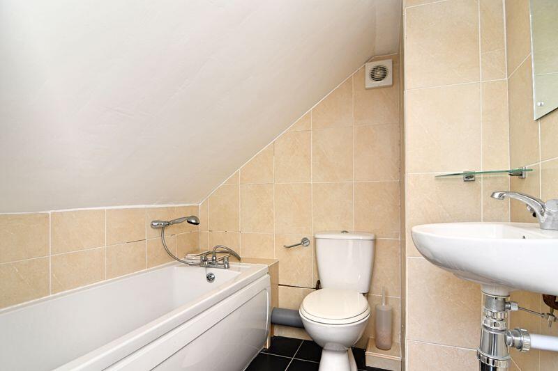 Additional image 12 of Heads Lane, Redhill - Hideaway Location