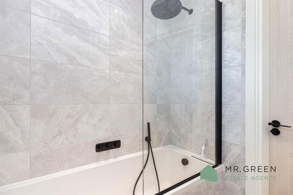 Additional image 10 of 47 Southbourne Overcliff Drive, Bournemouth, Dorset, BH6 3PE