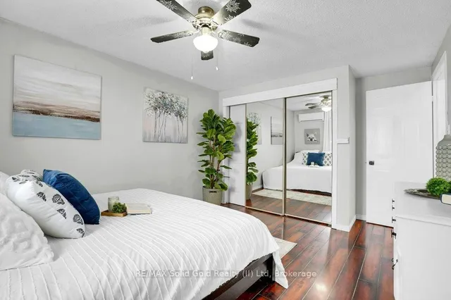 Additional image 13 of 18 Camrose Crt