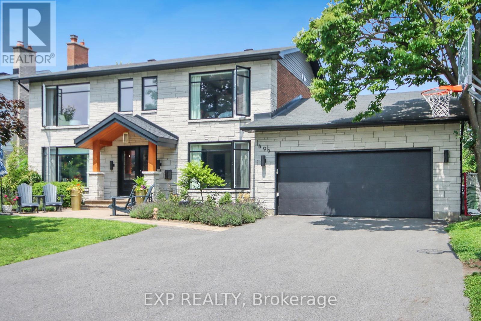 Property image for 895 DRESDEN CRESCENT|Ottawa, Ontario K2B5H8