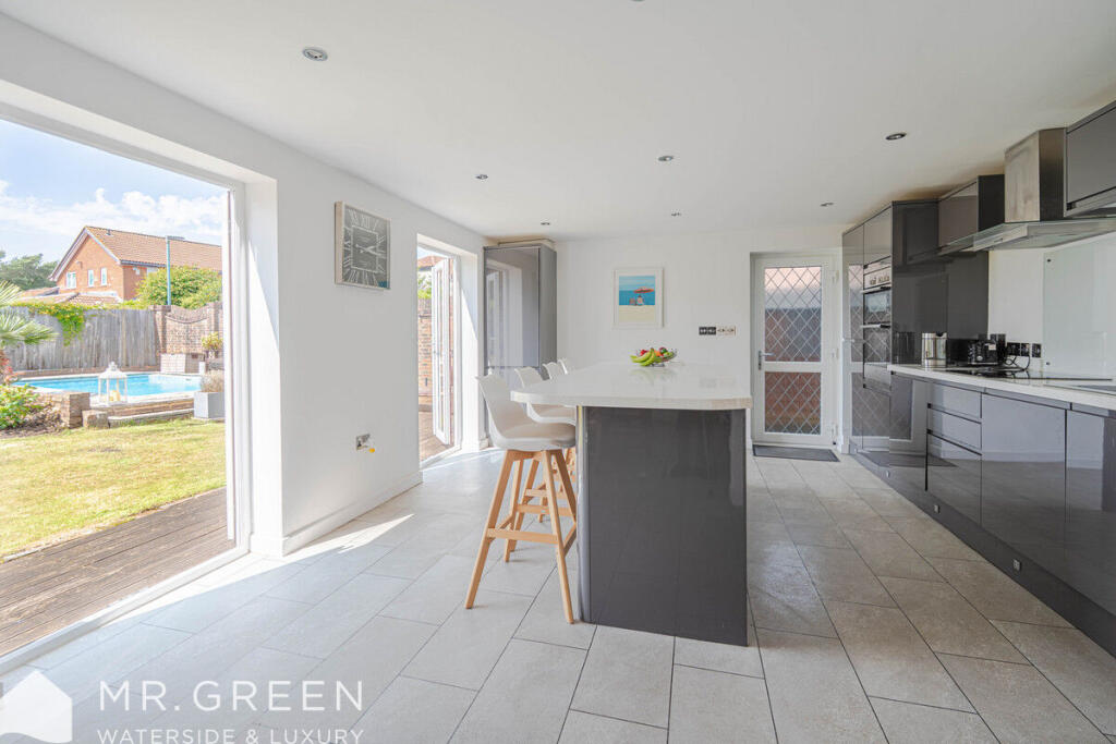 Additional image 3 of Walsingham Dene, Littledown, Bournemouth, BH7