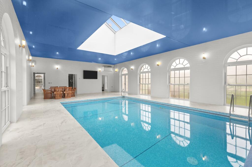 Additional image 15 of High Street, Angmering, BN16