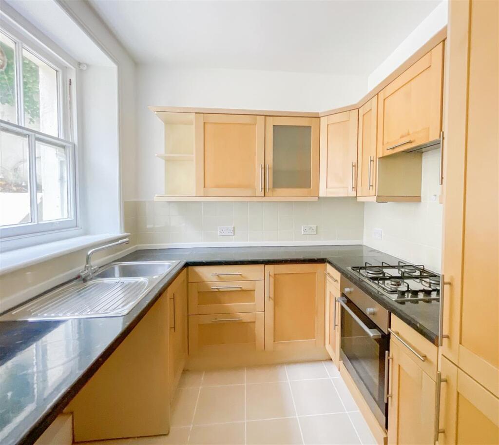 Additional image 5 of Devonshire Place, Eastbourne, BN21