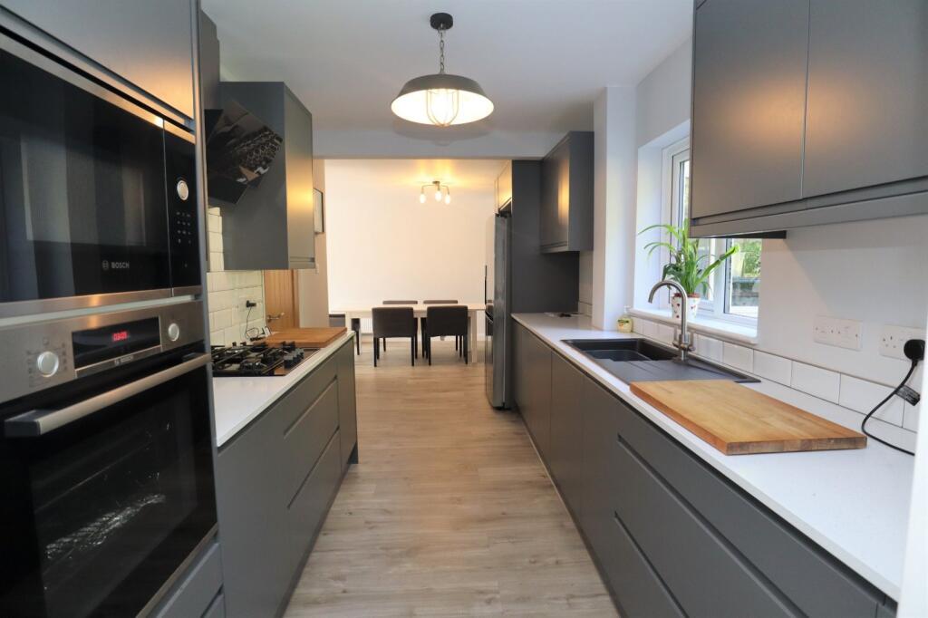 Additional image 9 of High Way, Broadstone, Dorset, BH18