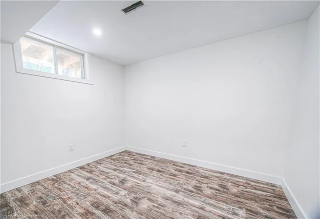 Additional image 39 of 791 Doon Village Rd