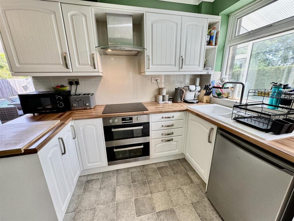 Additional image 2 of West Lane, Keighley, BD21 2TH