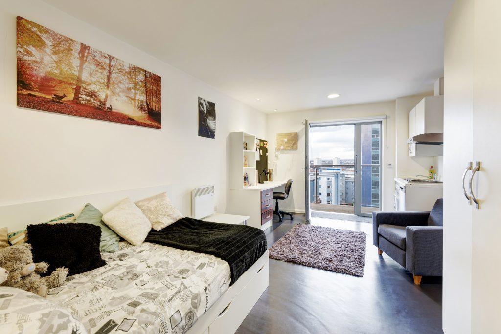 Additional image 18 of Birmingham | Student | September | B4