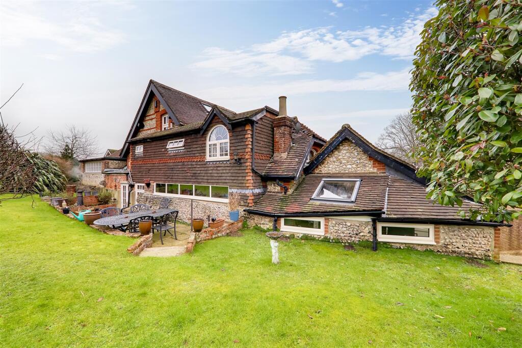 Additional image 55 of High Street, Findon Village ,  Worthing