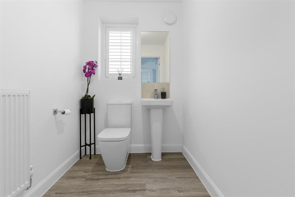 Additional image 5 of Brookwood Meadows, Atta Gardens, Westham